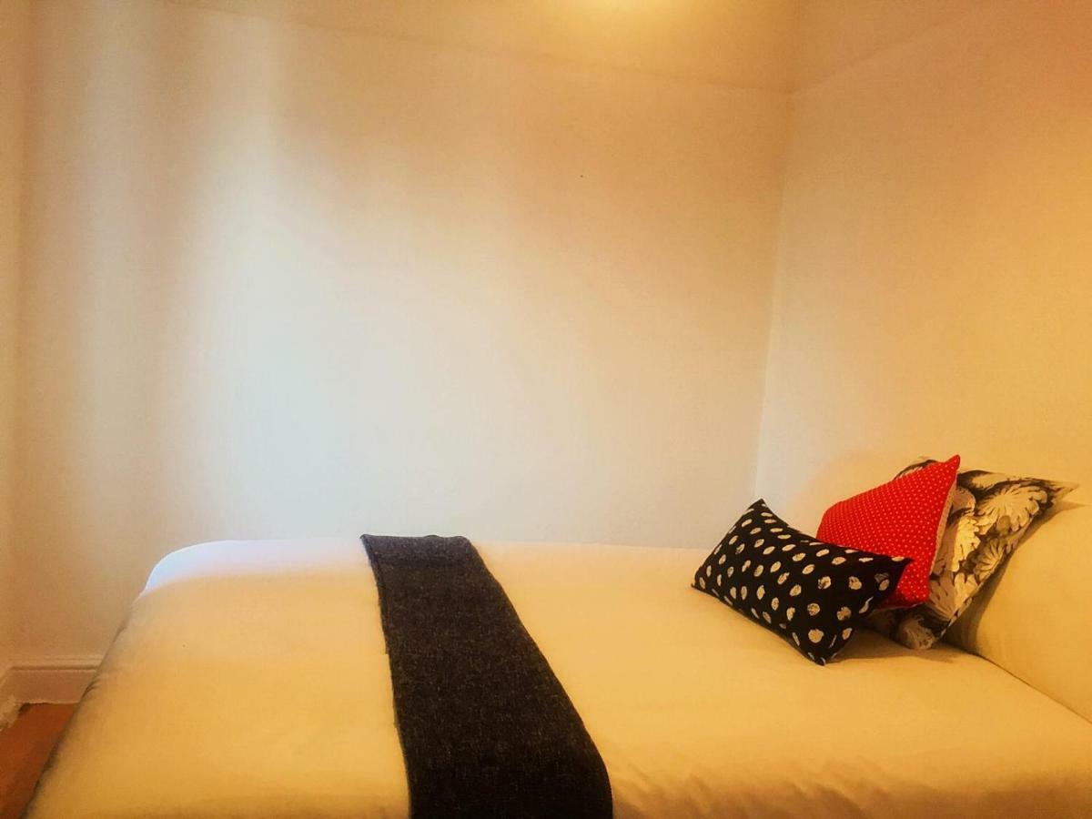 North London Cottage 外观 照片