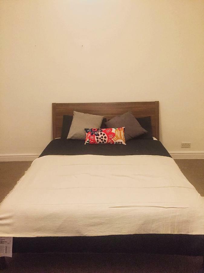 North London Cottage 外观 照片