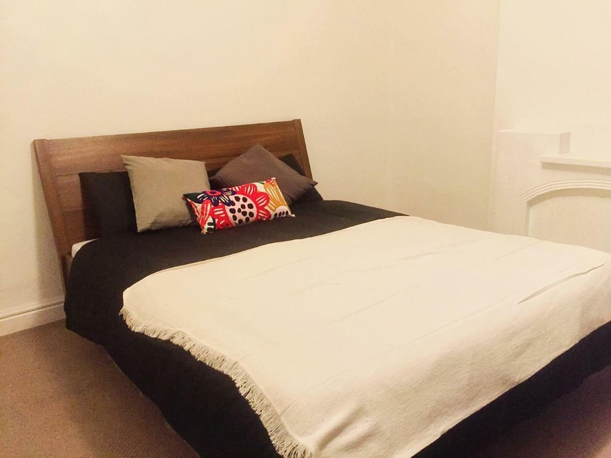 North London Cottage 外观 照片