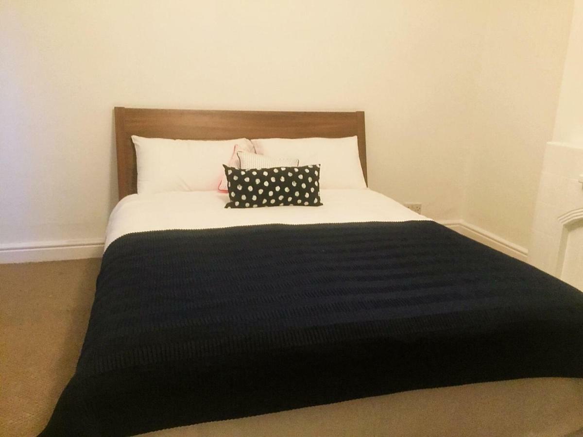 North London Cottage 外观 照片
